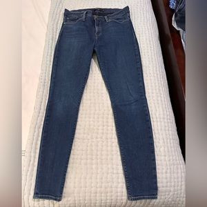 Hudson straight leg jeans; worn once; size 29